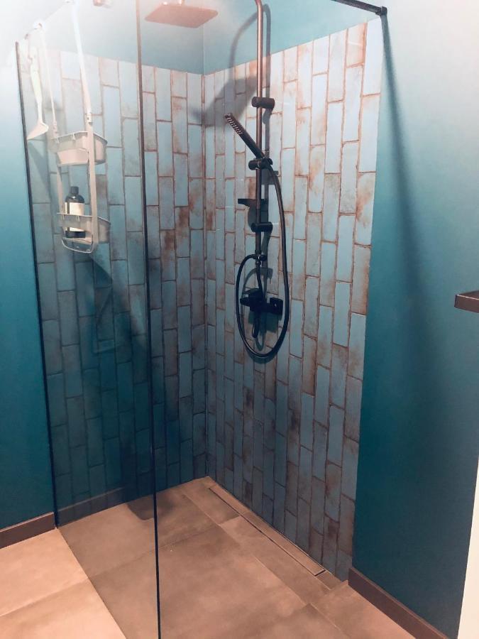 Apartamenty Nadbrzeze 1 奥斯特罗达 外观 照片